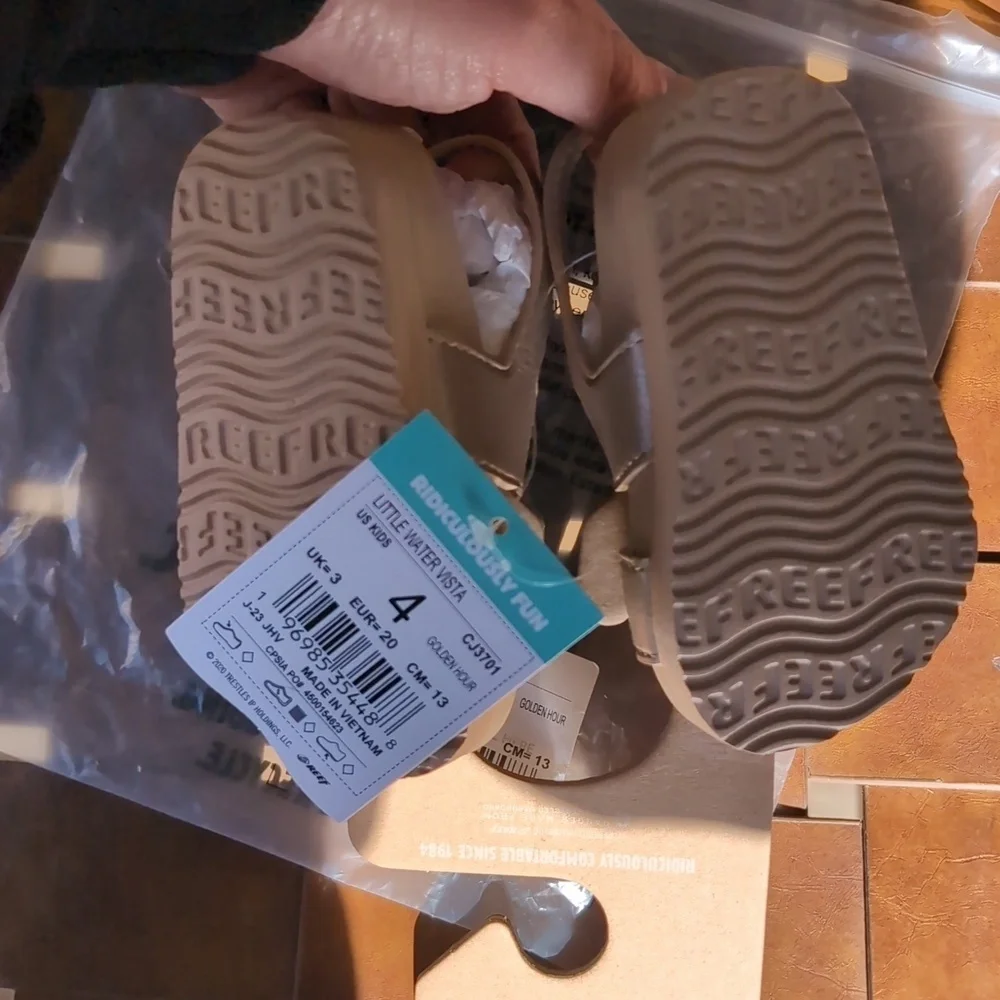 Reef Kids Water Vista Size 4 Toddler